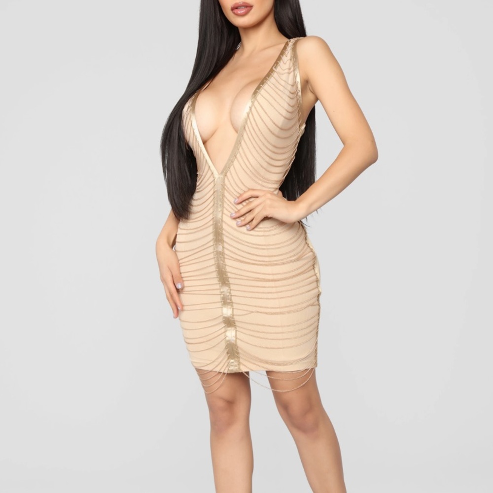 Nothing Better Than Me Chain Dress